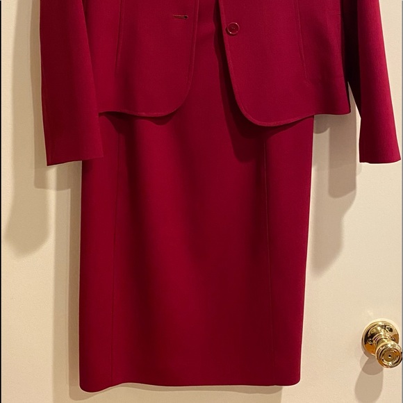 Ann Taylor Dress Suit - Picture 5 of 5